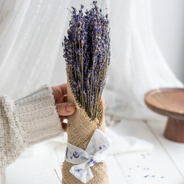 Buchet de lavandă uscată